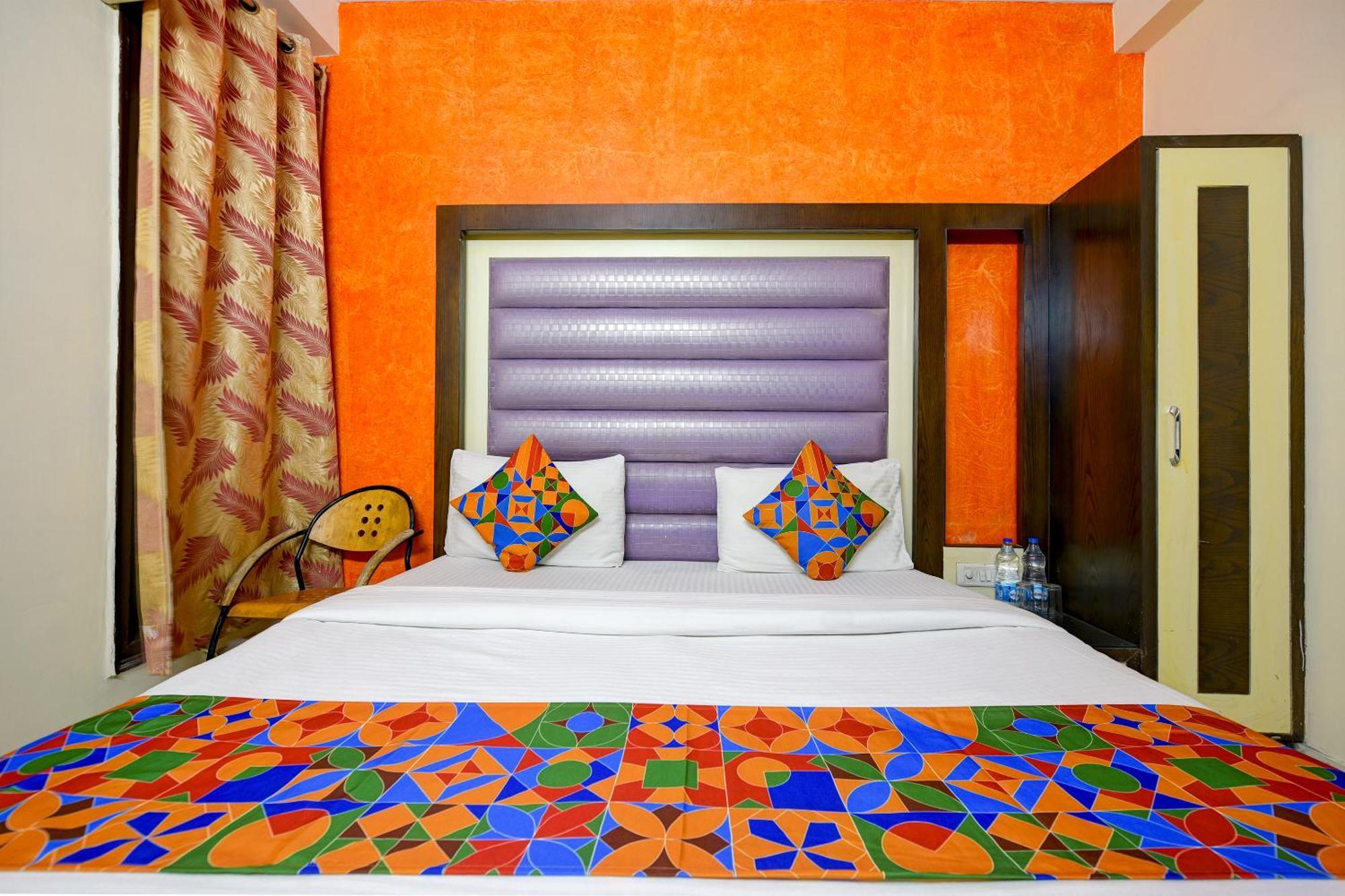 Hotel Star Paradise Nové Dillí Exteriér fotografie